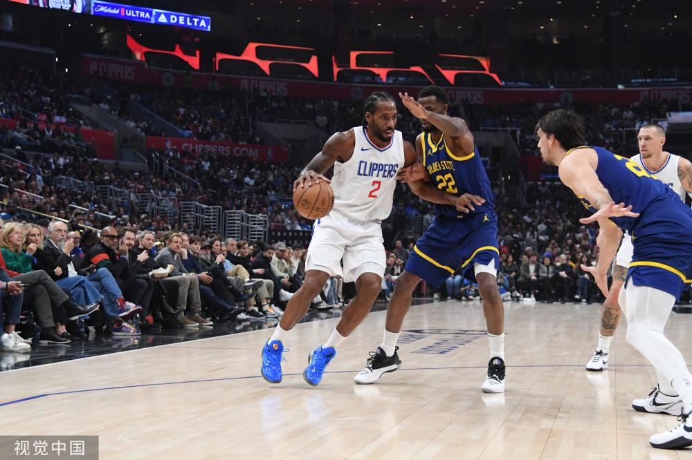 亨德森的影 亨德森的影