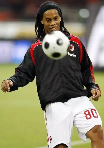 供一个稳定 供一个稳定